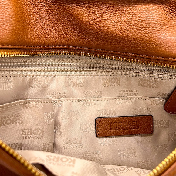 Michael Kors Authentic Rich Cognac Brown and Gold Satchel Purse Bag ππ - Picture 7 of 8